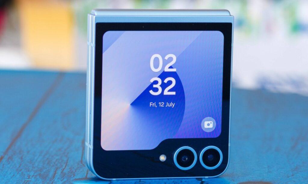 Samsung Galaxy Z Flip FE