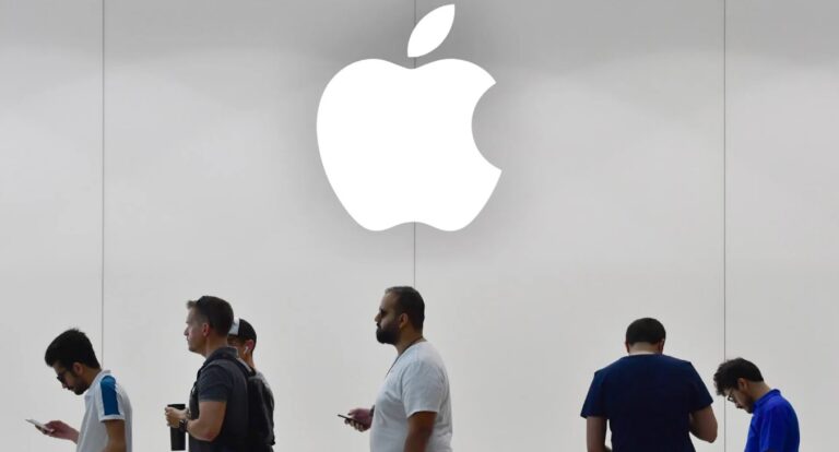Apple став лідером по продажам у першому кварталі